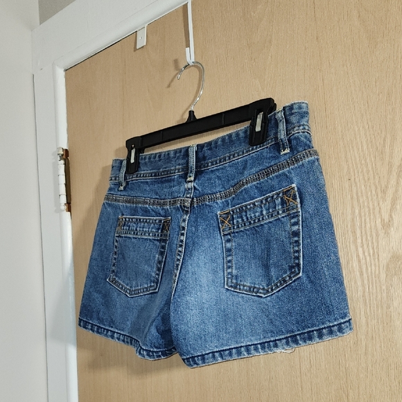 Old Navy Classic Blue Jean Shorts - Picture 4 of 5